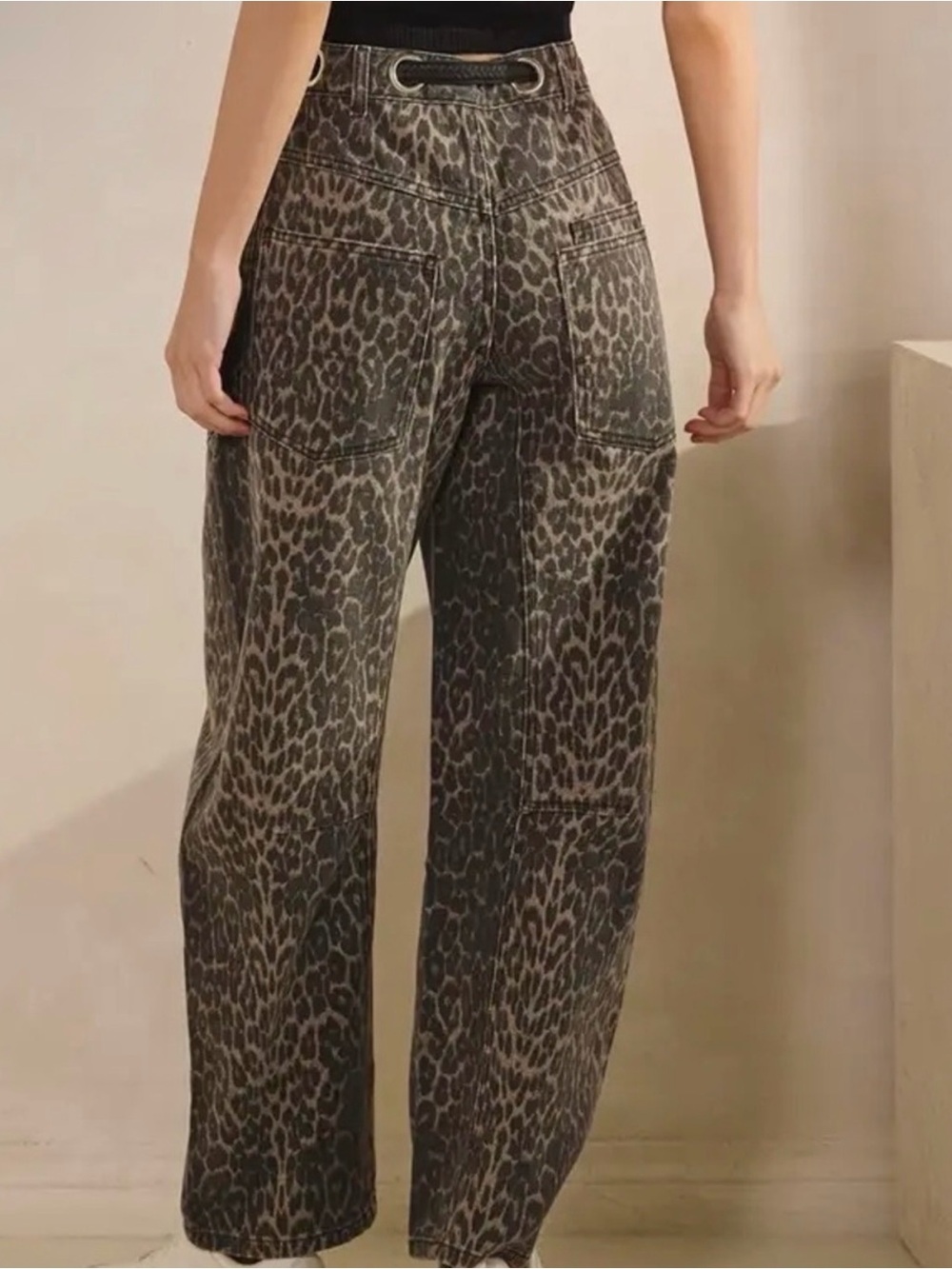 VEVERET Leopard Print Barrel Leg Drawstring Pants - Black/Brown/Grey - Picture 4 of 4